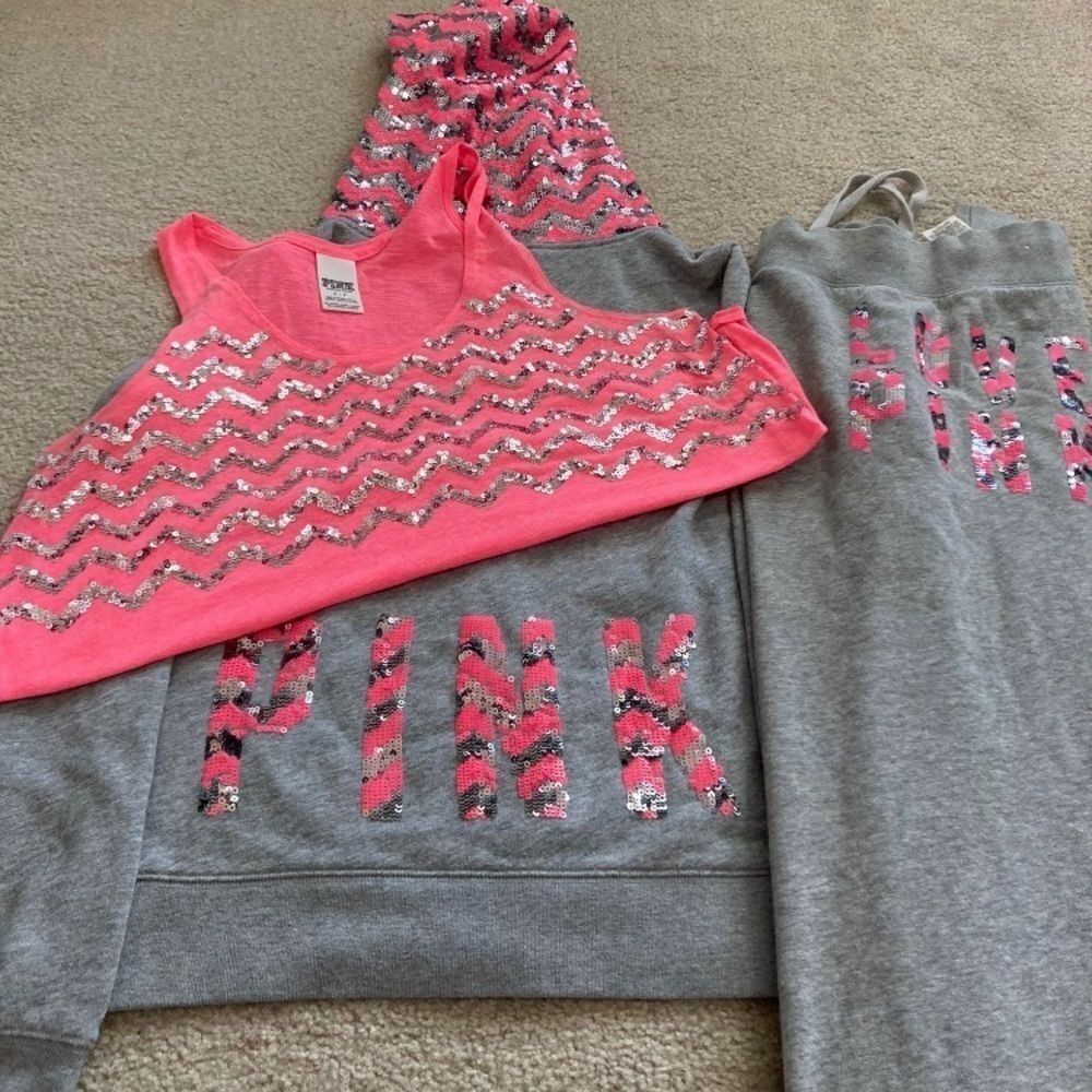 VS PINK CHEVERON BLING SET S